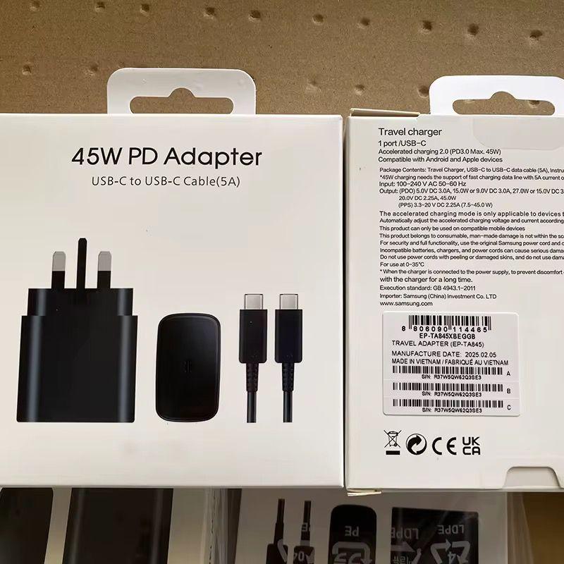 Universal 45W Fast Charger – High-Speed Type-C Power Adapter for Smartphones, iPhone, Samsung & Laptops