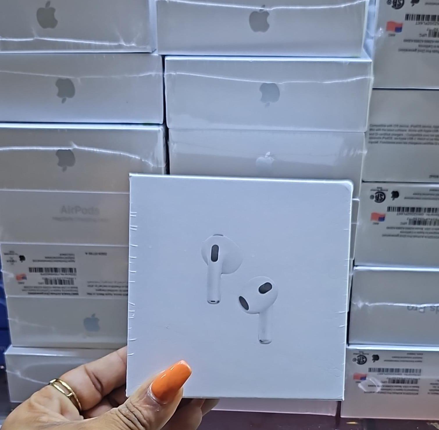 AirPods (Wireless Bluetooth Earbuds)
